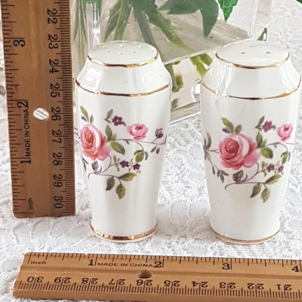Royal Adderley FRAGRANCE Salt and Pepper Shakers Set Bone China England - Picture 10 of 10